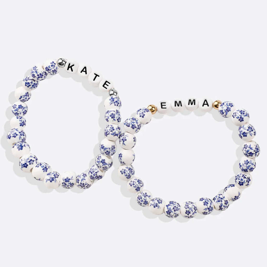 Mint & Lily Bracelet à Perles en Porcelaine Bleue Florale